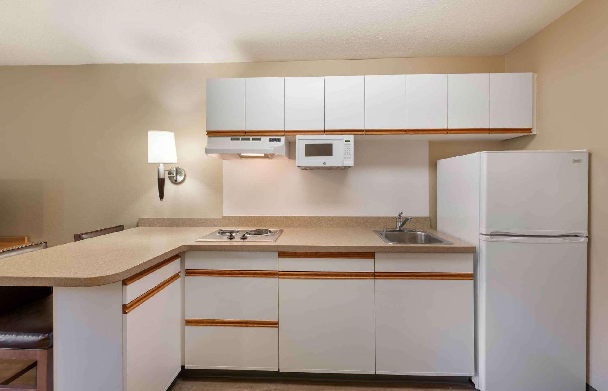 Extended Stay America Suites - Cleveland - Airport - North Olmsted Extérieur photo