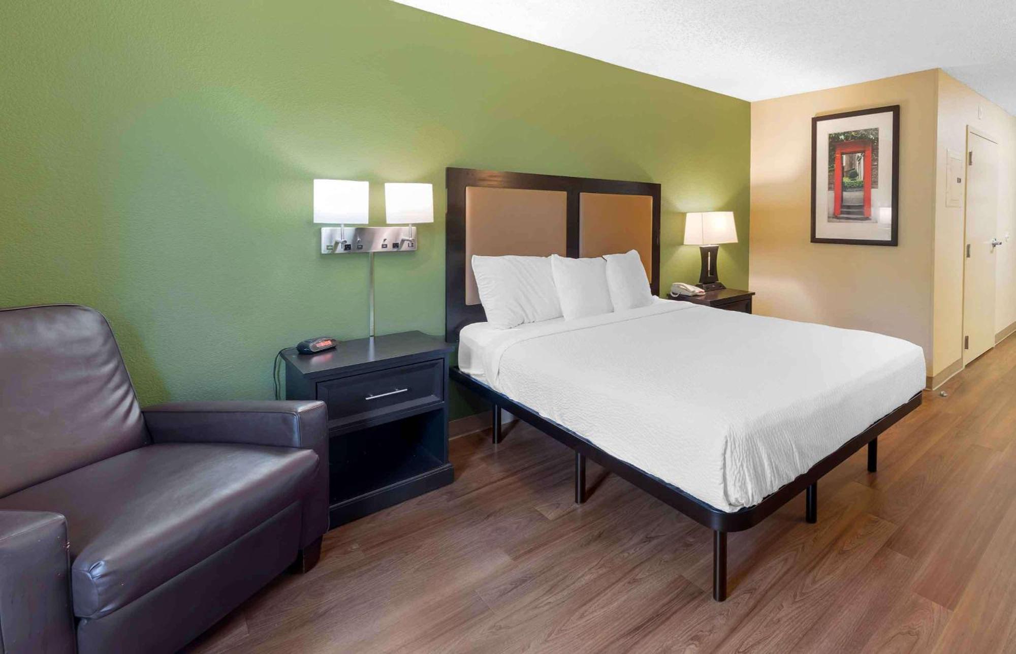 Extended Stay America Suites - Cleveland - Airport - North Olmsted Extérieur photo