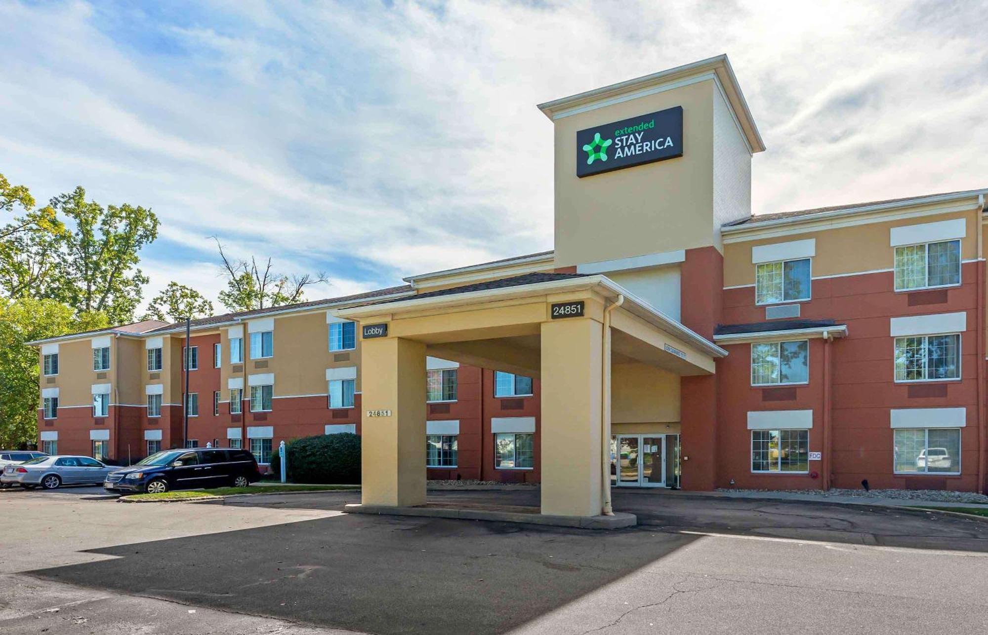 Extended Stay America Suites - Cleveland - Airport - North Olmsted Extérieur photo
