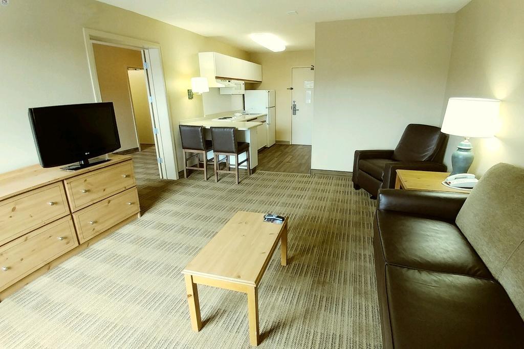 Extended Stay America Suites - Cleveland - Airport - North Olmsted Extérieur photo